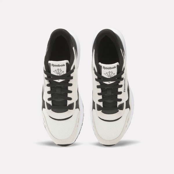 Classic Leather 2400 Running Shoes - Image 4