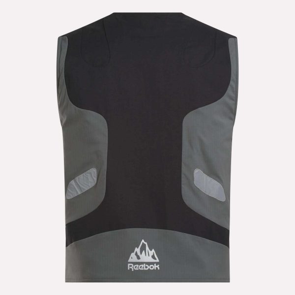 Reebok x MARKET Reversible Vest - Image 4