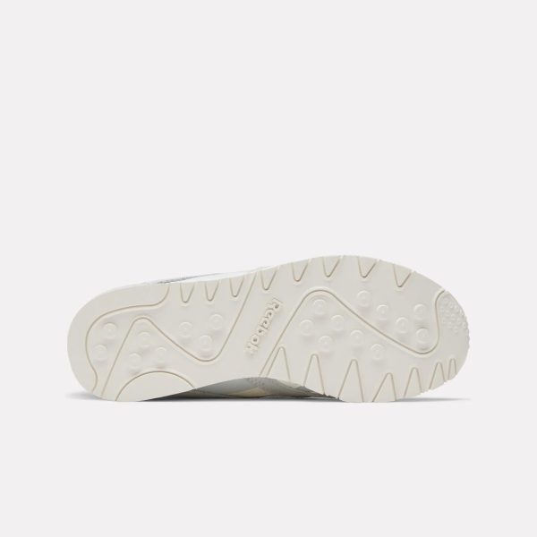 Women's Classic Nylon Shoes - Image 4