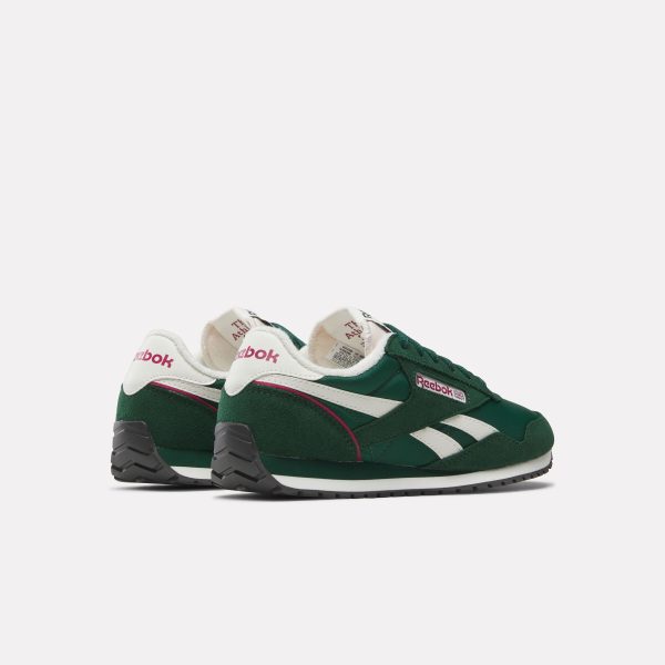 Women's Classic AZ Shoes - Image 2