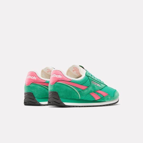 Women's Classic AZ Shoes - Image 4