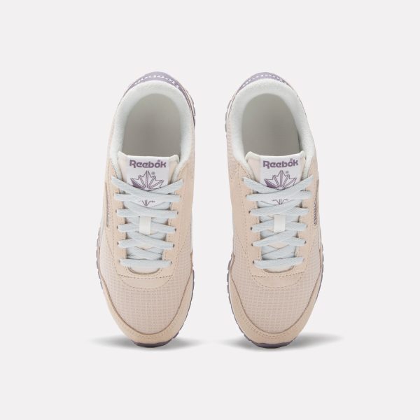 Women's Classic AZ Shoes - Image 5